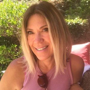 Meet your Posher, Tera